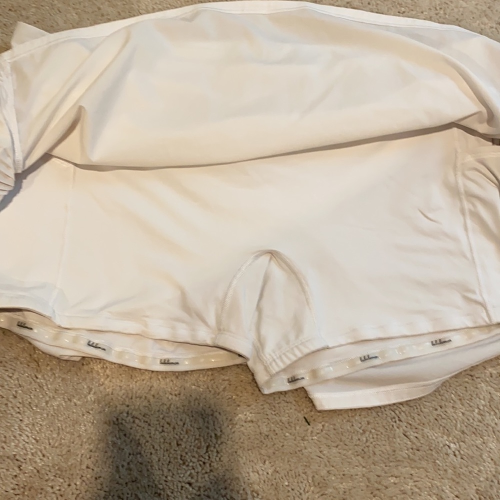 Lululemon skirt - Picture 5 of 5